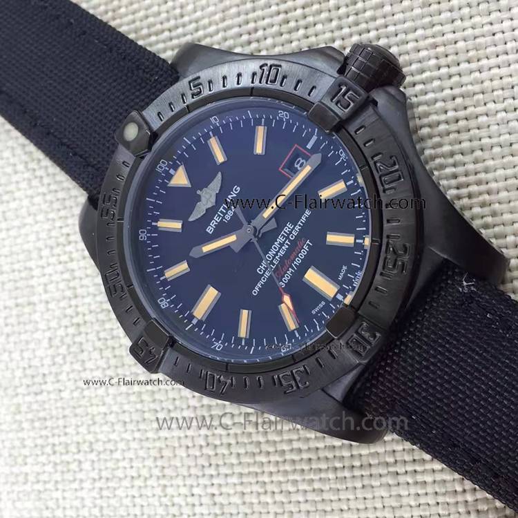 Replica Super Avenger Breitling Watch Black Leather Strap